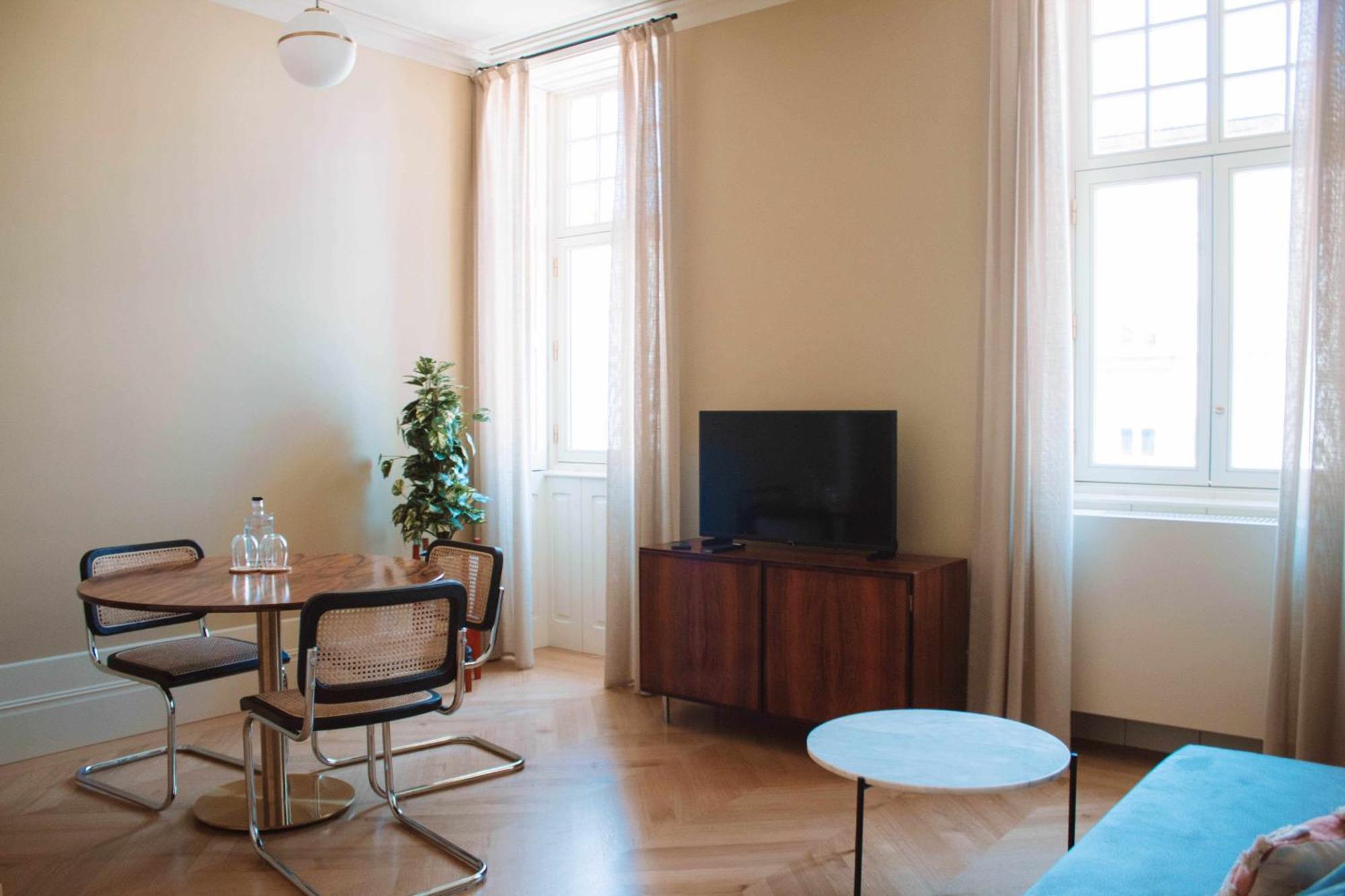 Villa Theatro Heritage Apartments Брага Стая снимка